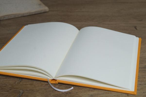 Colorful writing and drawing book "Otti", notebook unlined